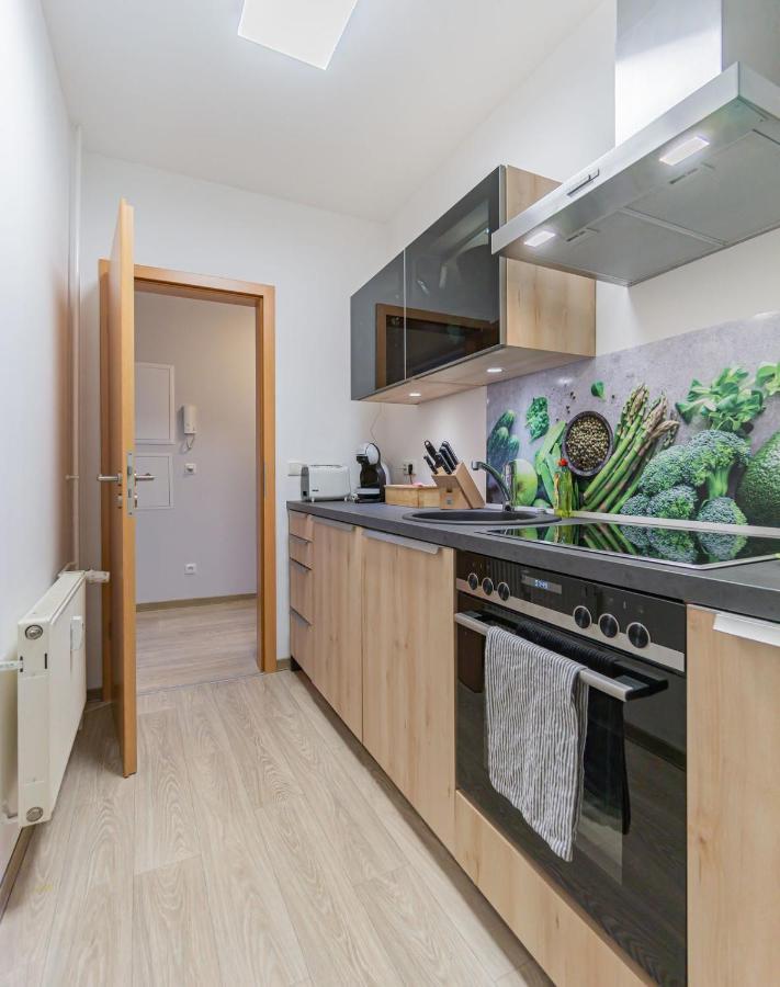 Altstadtapartment, 80 qm,2 Schlafzimmer,Parkplatz,Netflix Cottbus Exterior foto