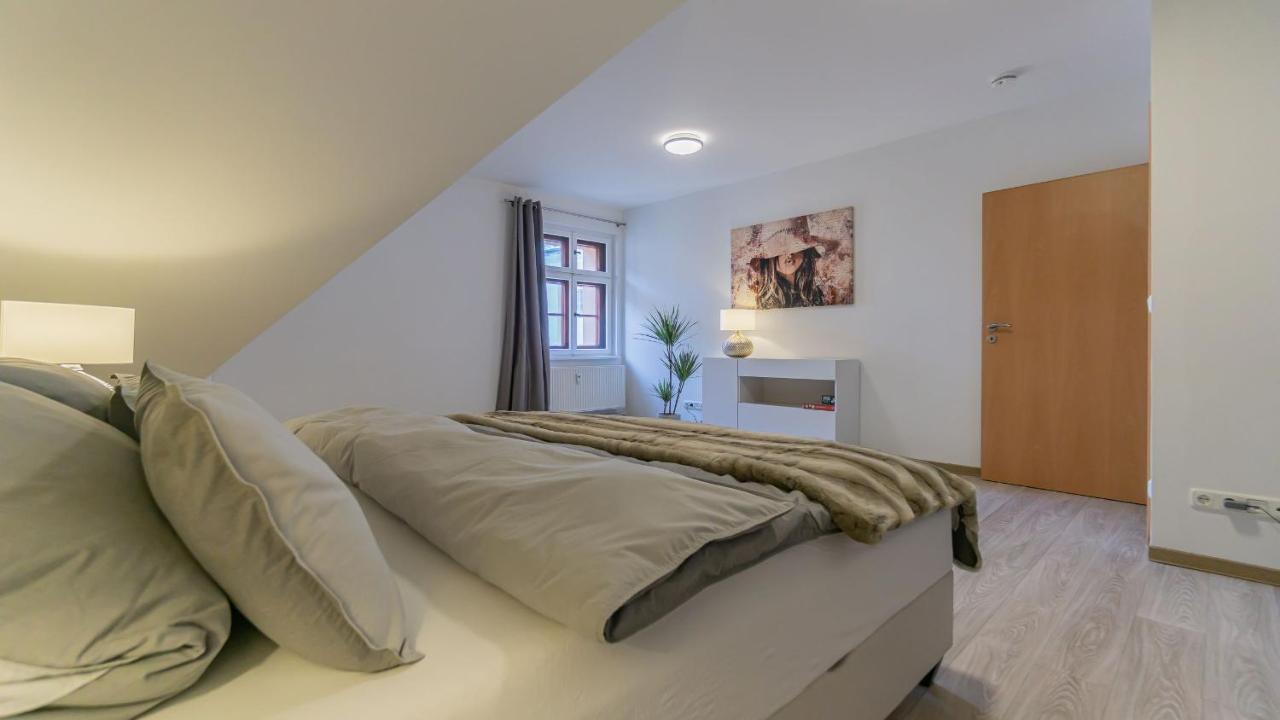 Altstadtapartment, 80 qm,2 Schlafzimmer,Parkplatz,Netflix Cottbus Exterior foto